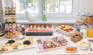 Frühstücksrestaurant Schiffsmodell